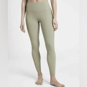 ATHLETA Activewear Elation Rib Tight Eucalyptus Green Leggings Size Medium